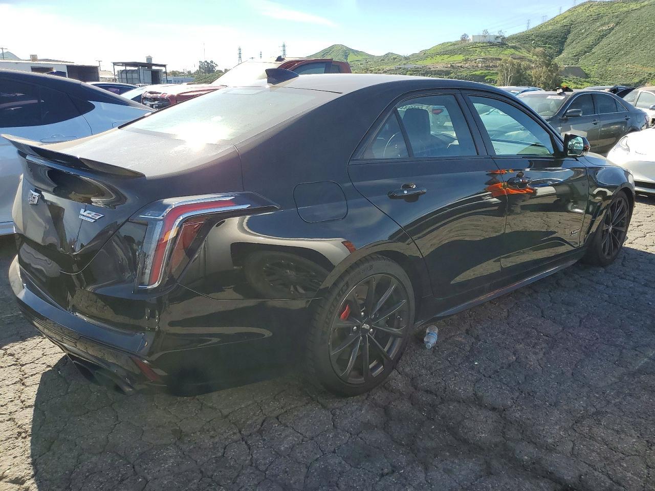 2026 Cadillac Ct4-V Blackwing - Фото 3