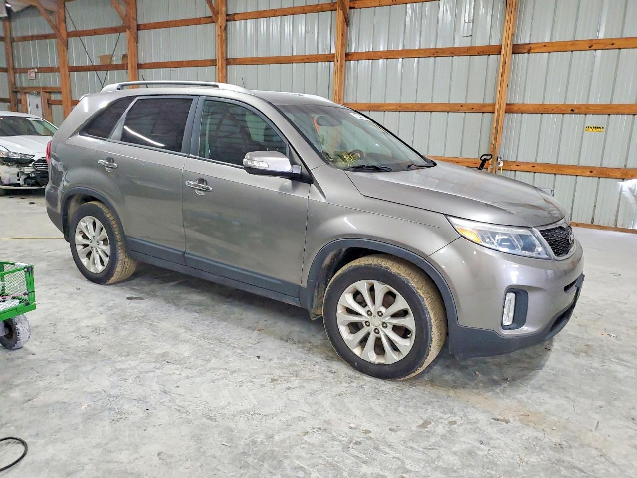 2014 Kia Sorento Ex - Image 4