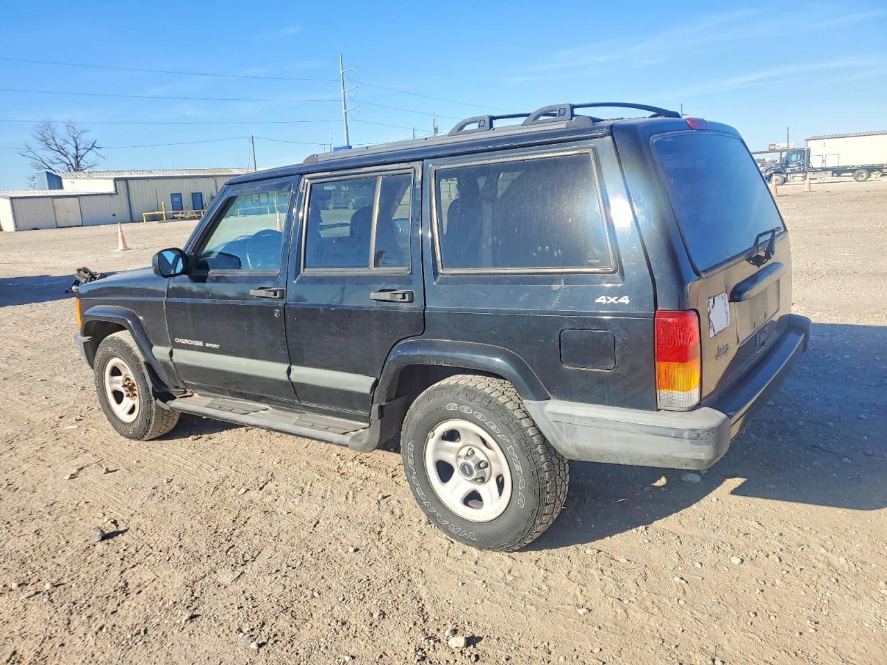1999 Jeep Cherokee Sport - Фото 2