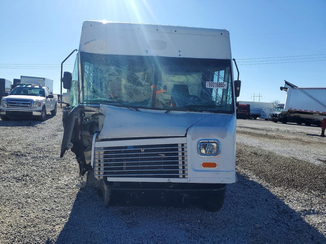 2021 Ford Econoline E450 Super Duty Commercial Stripped Chassis - Фото 5