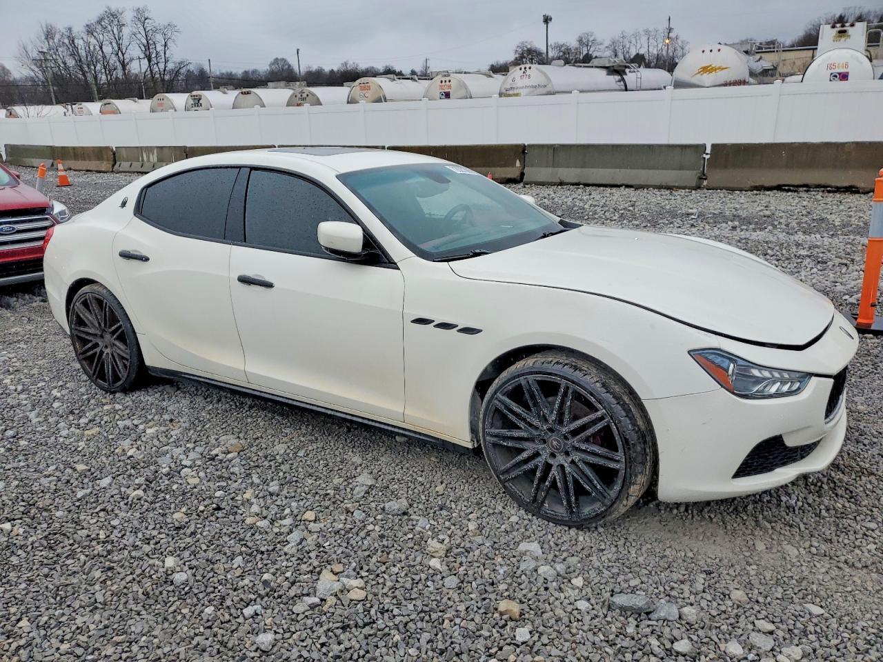 2016 Maserati Ghibli - Image 4