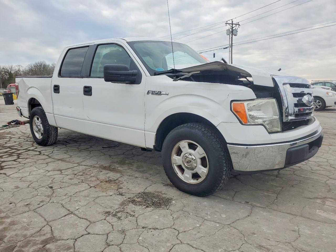 2009 Ford F150 Supercrew - Image 4