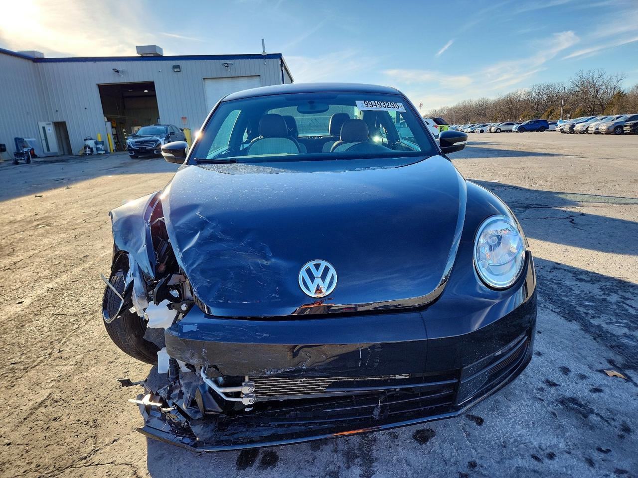 2016 Volkswagen Beetle 1.8T - Фото 5