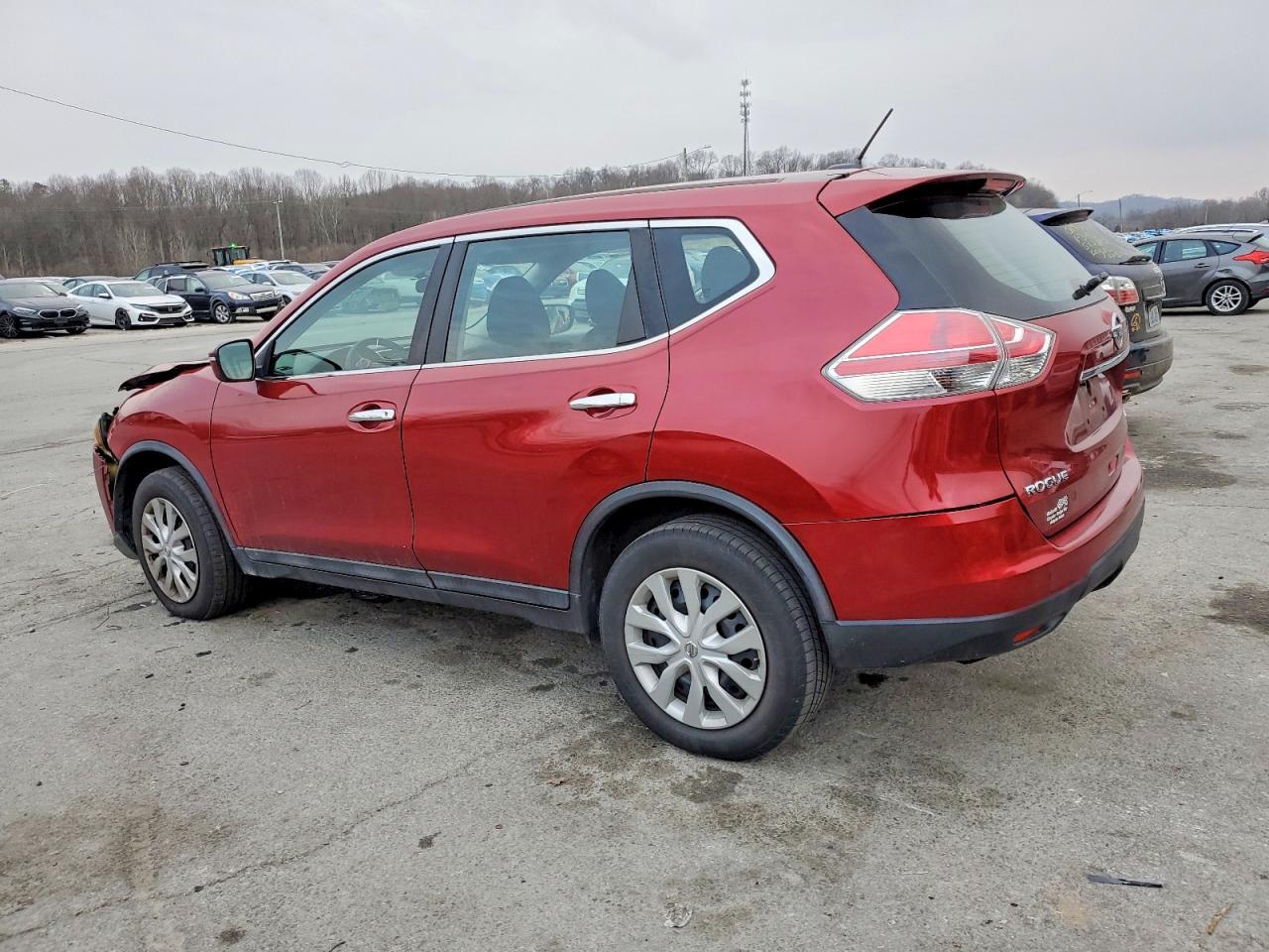 2015 Nissan Rogue S - Image 2