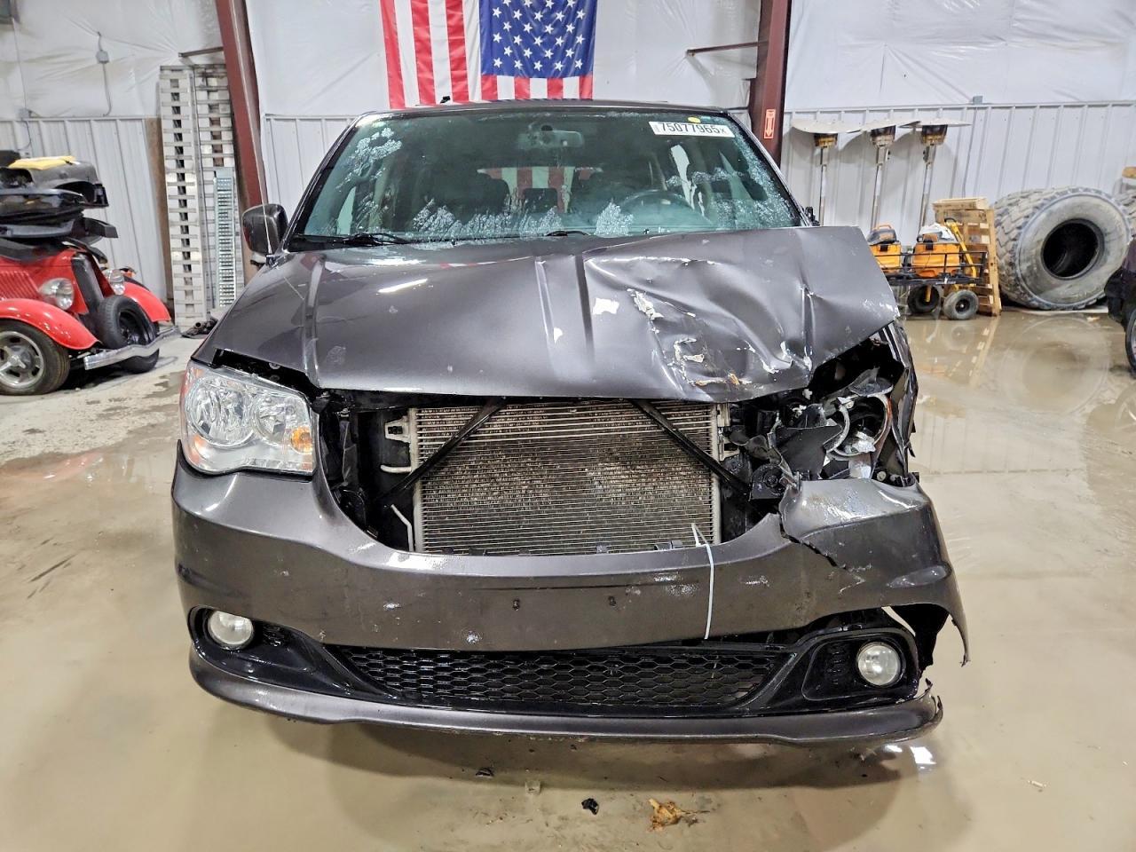 2017 Dodge Grand Caravan Sxt - Image 5