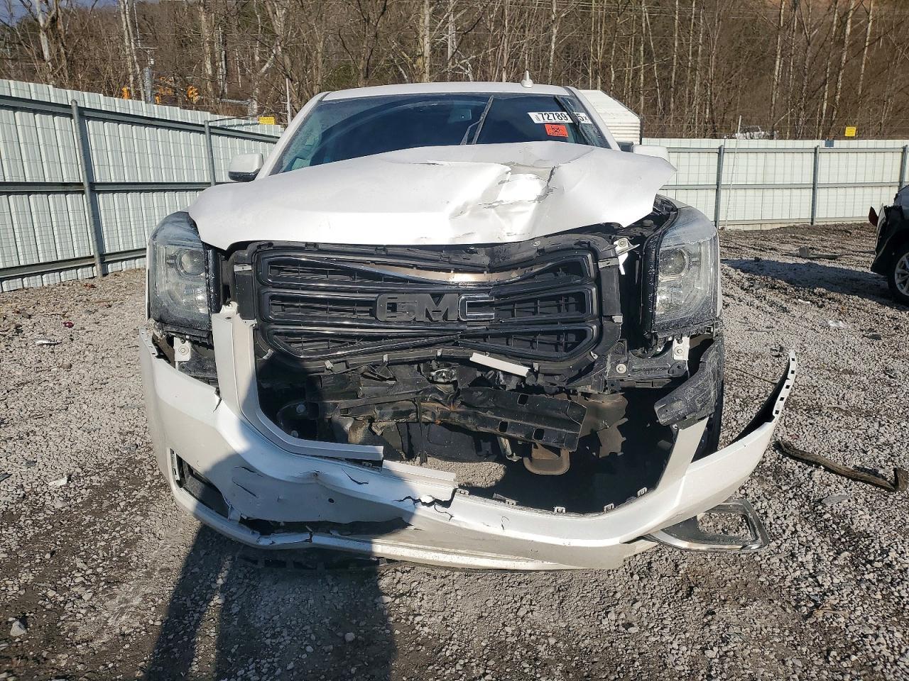 2019 GMC Yukon Slt - Фото 5