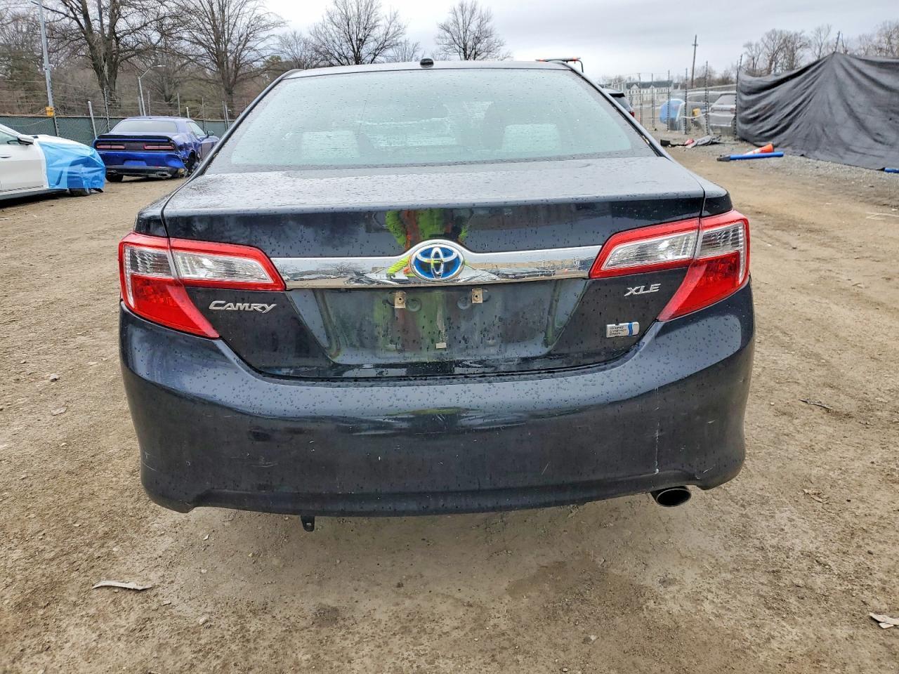 2012 Toyota Camry - Фото 6