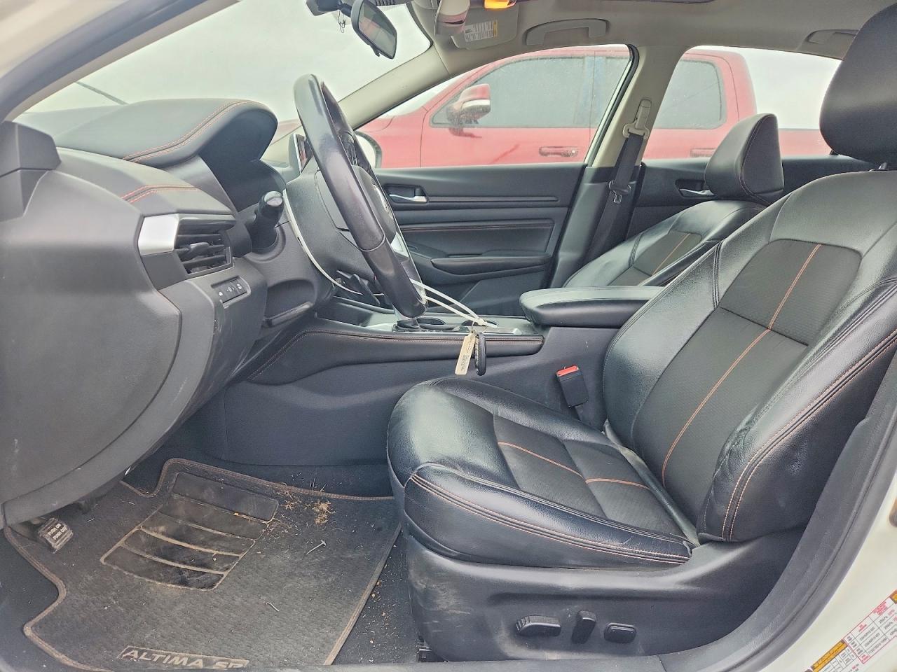 2022 Nissan Altima Sr - Image 7