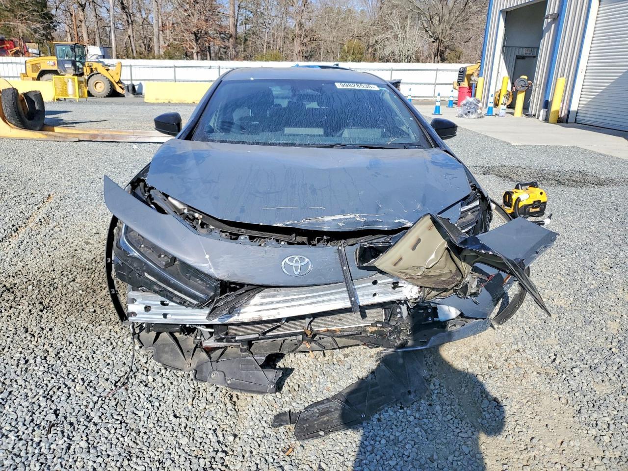 2025 Toyota Prius Le - Фото 5
