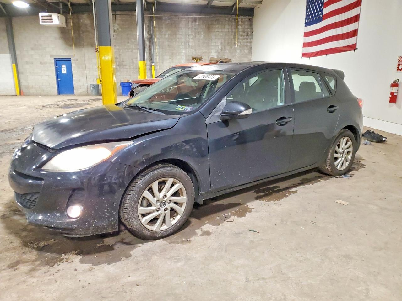 2013 Mazda 3 I