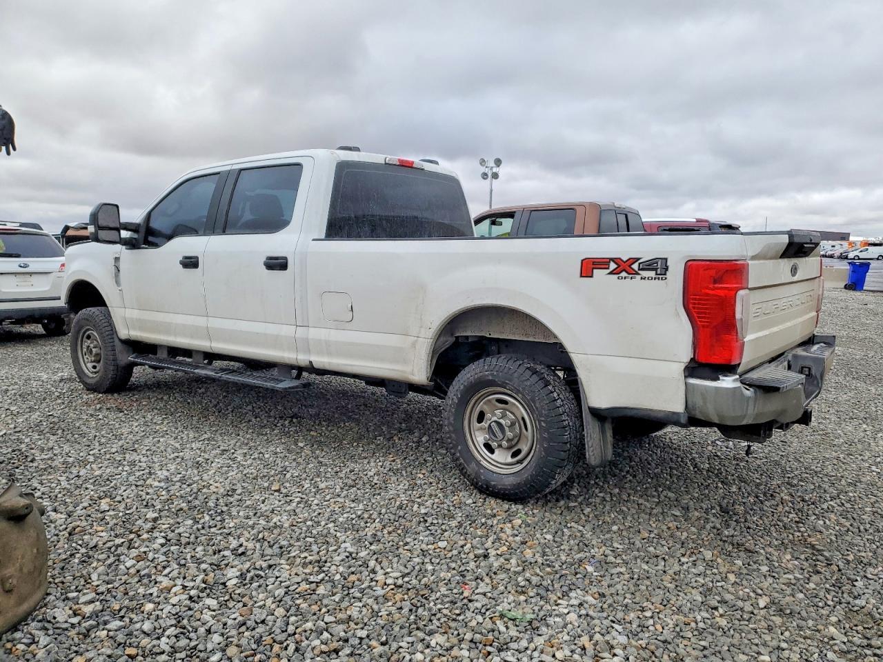 2020 Ford F250 Super Duty - Фото 2