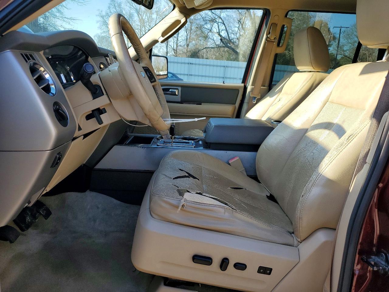 2011 Ford Expedition Xlt - Фото 7