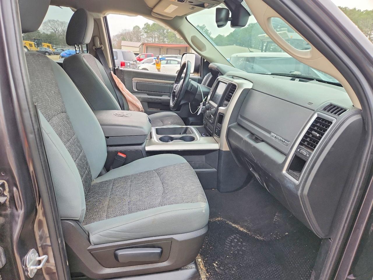 2017 Ram 1500 Slt - Image 7