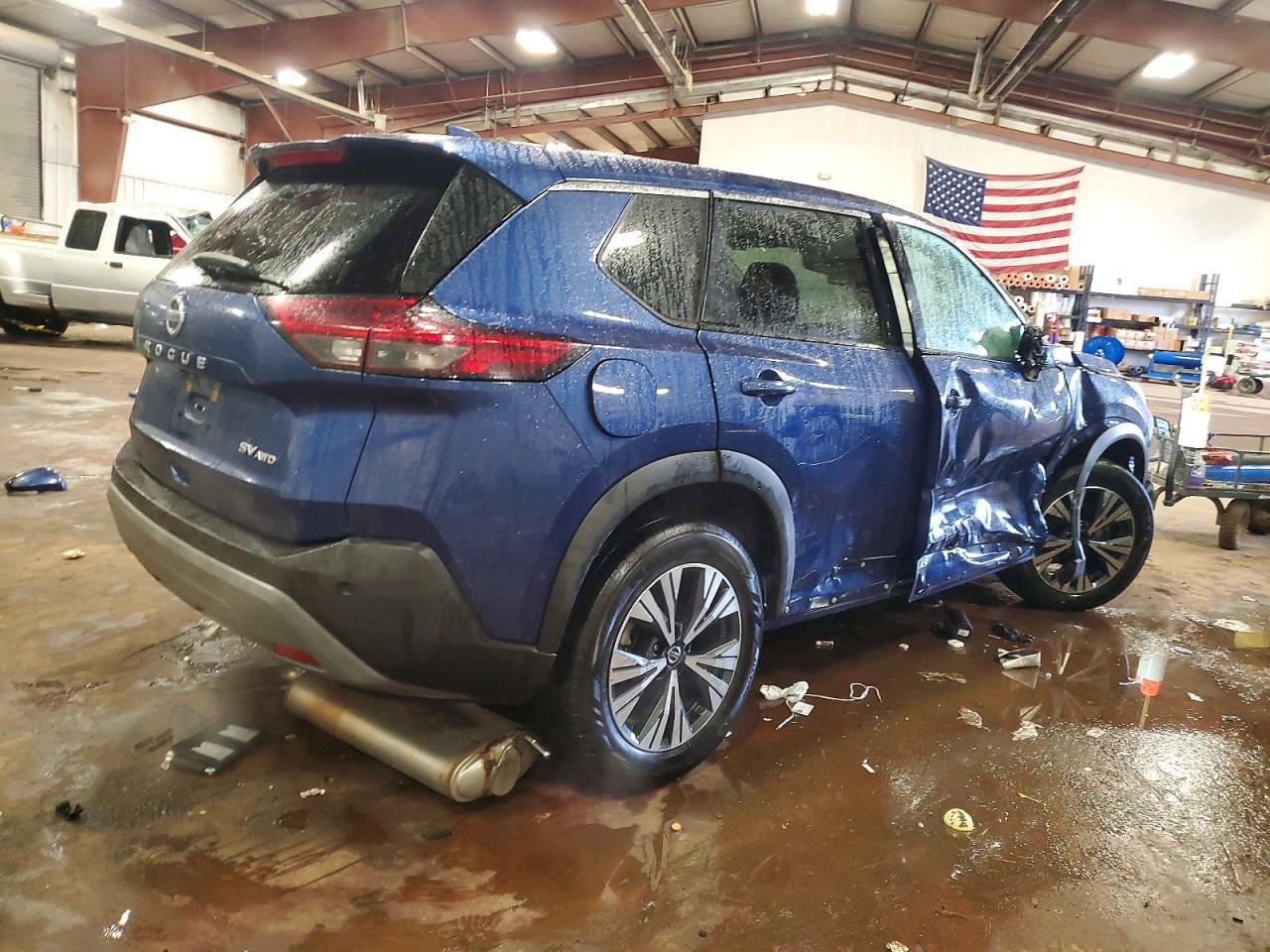 2021 Nissan Rogue Sv - Фото 3