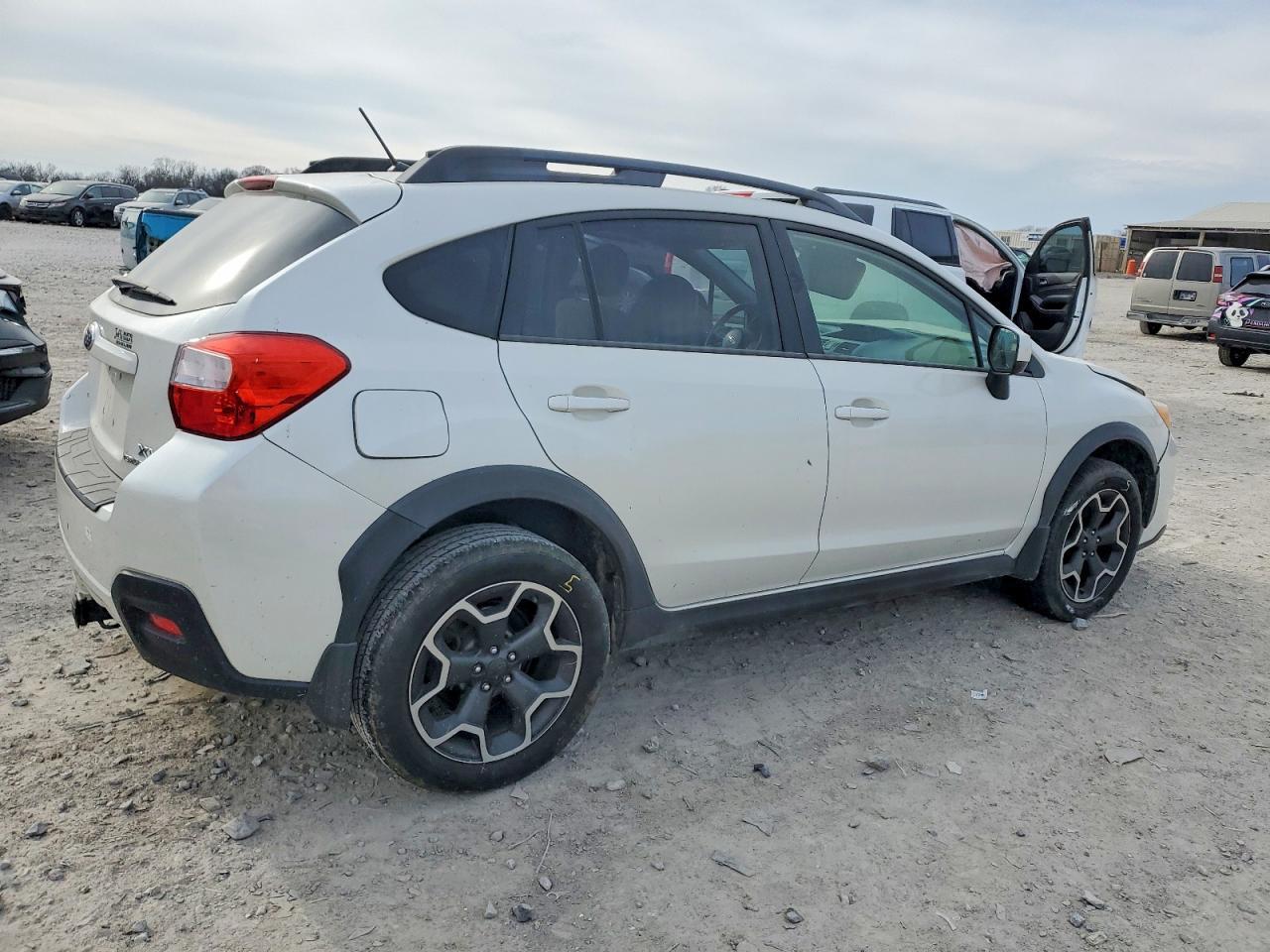 2013 Subaru Xv Crosstrek 2.0 Premium - Image 3