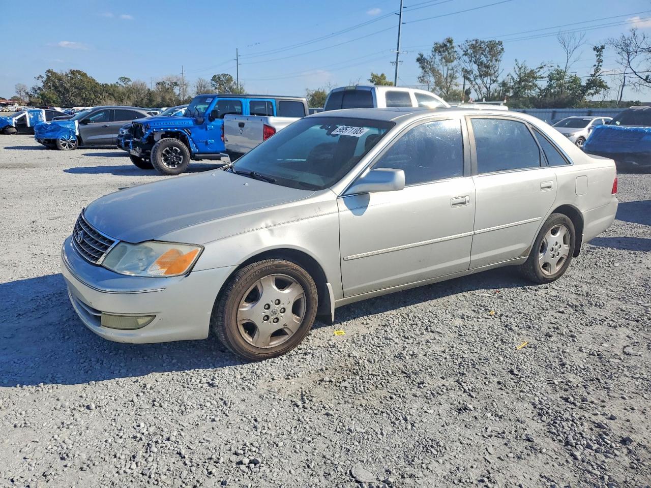 2004 Toyota Avalon Xl
