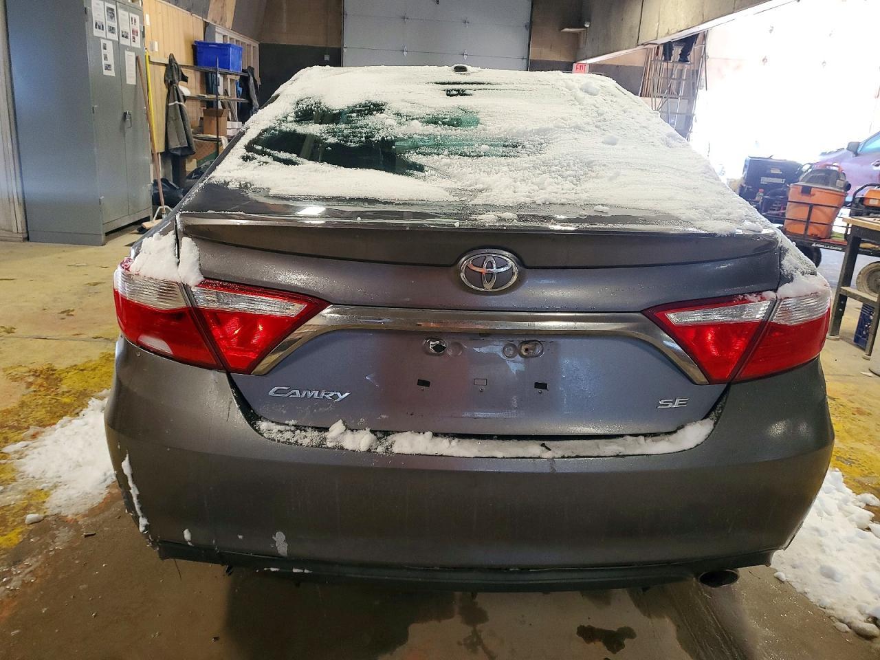 2016 Toyota Camry Le - Image 6