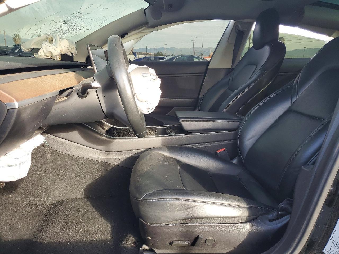 2019 Tesla Model 3 - Фото 7