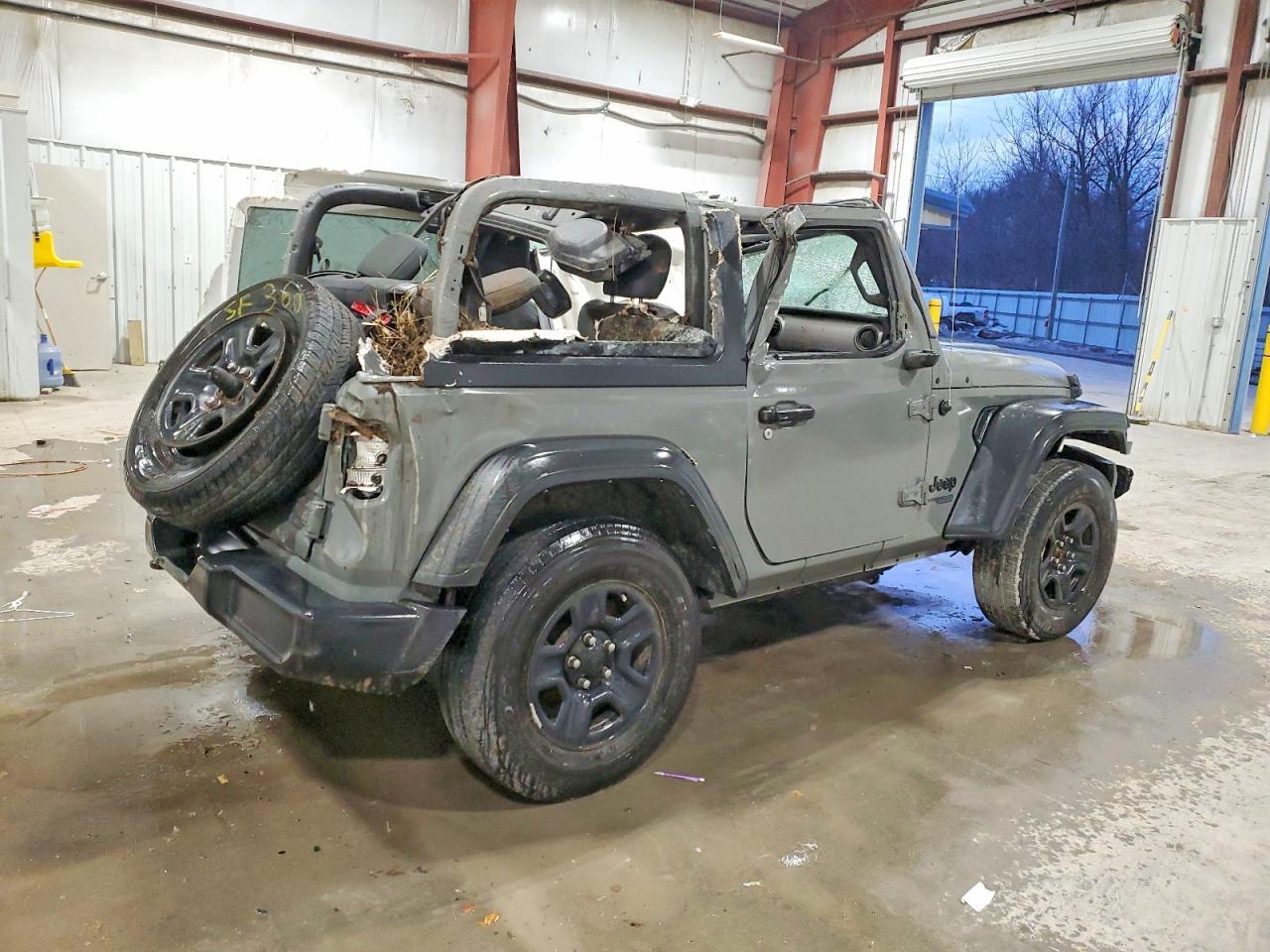 2021 Jeep Wrangler Sport - Фото 3