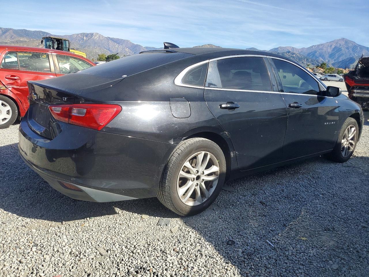 2017 Chevrolet Malibu Lt - Фото 3
