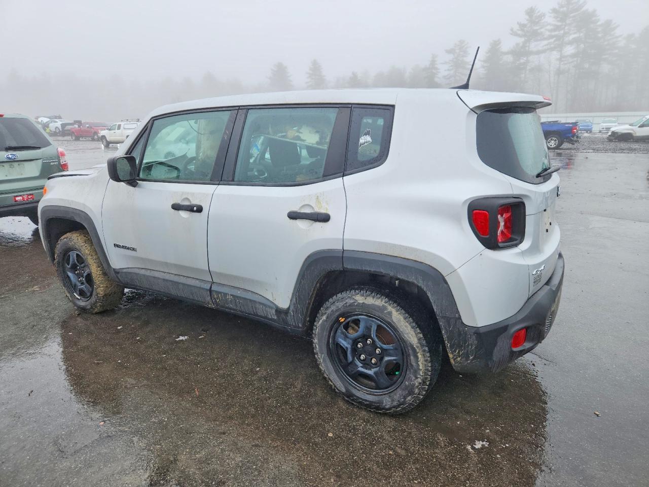 2020 Jeep Renegade Sport - Фото 2