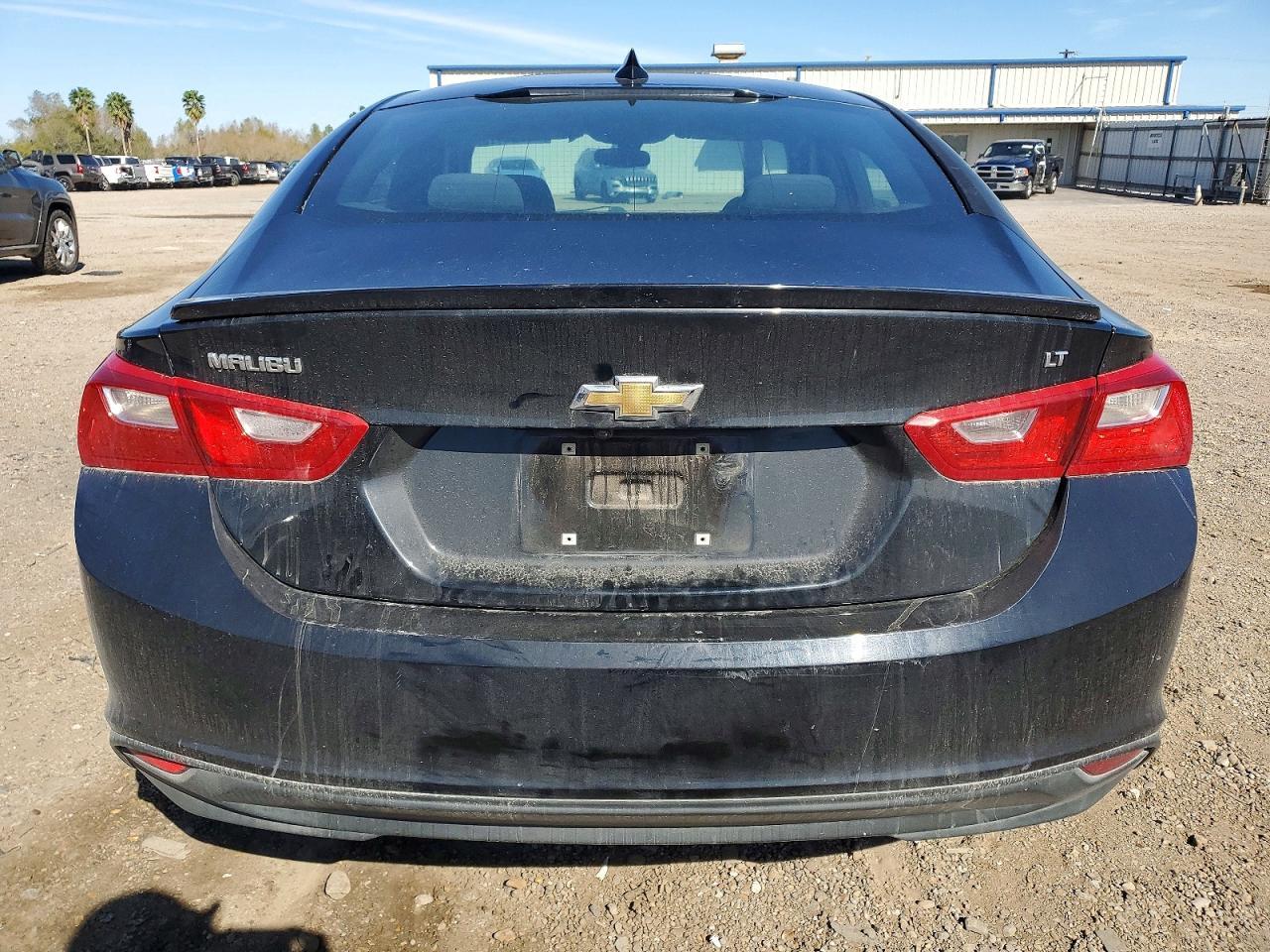 2017 Chevrolet Malibu Lt - Image 6