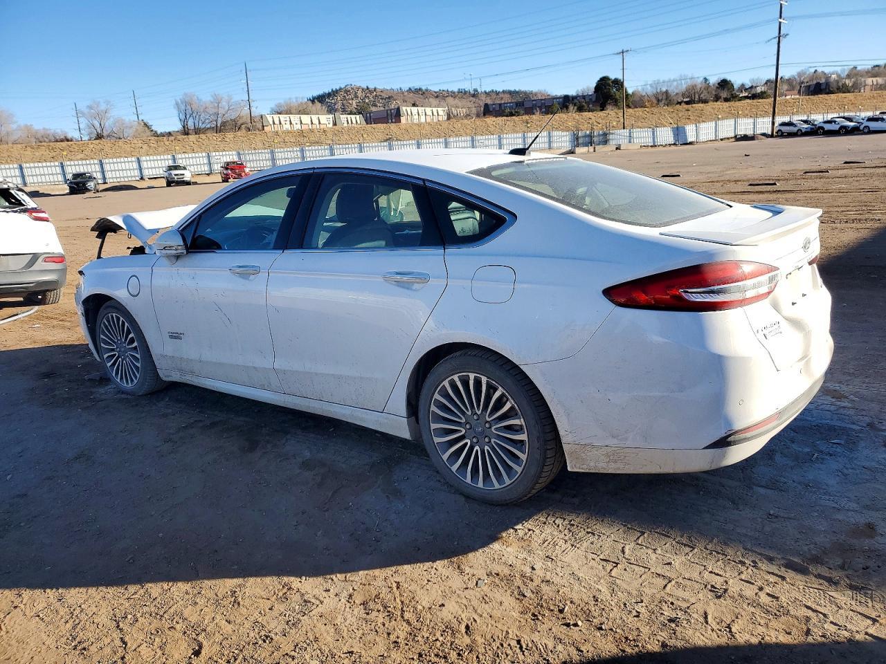 2017 Ford Fusion Titanium Phev - Фото 2