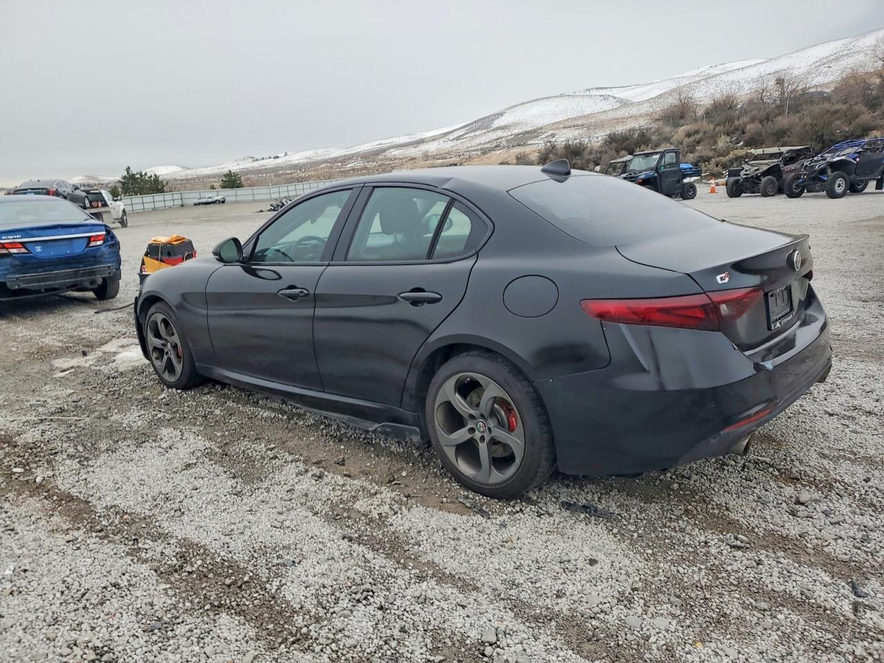 2017 Alfa Romeo Giulia Ti Q4 - Image 2