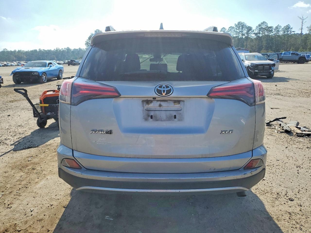2018 Toyota Rav4 Adventure - Фото 6