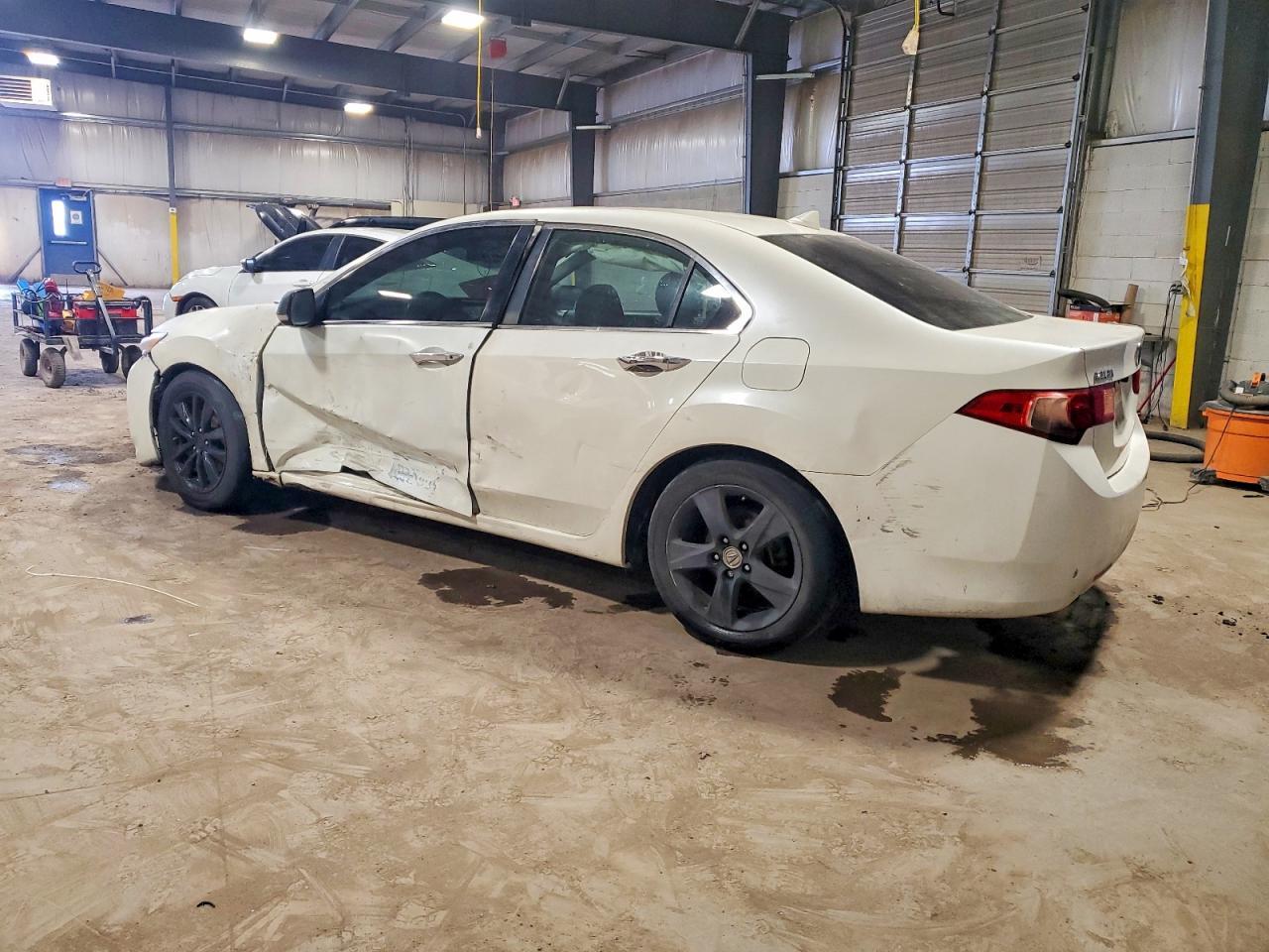 2011 Acura Tsx - Фото 2