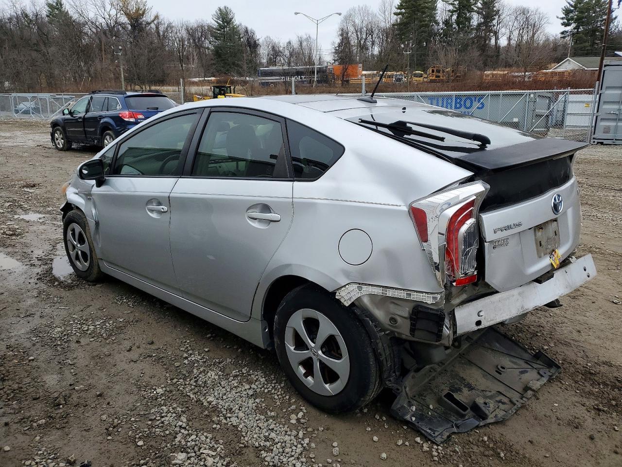 2014 Toyota Prius Four - Фото 2