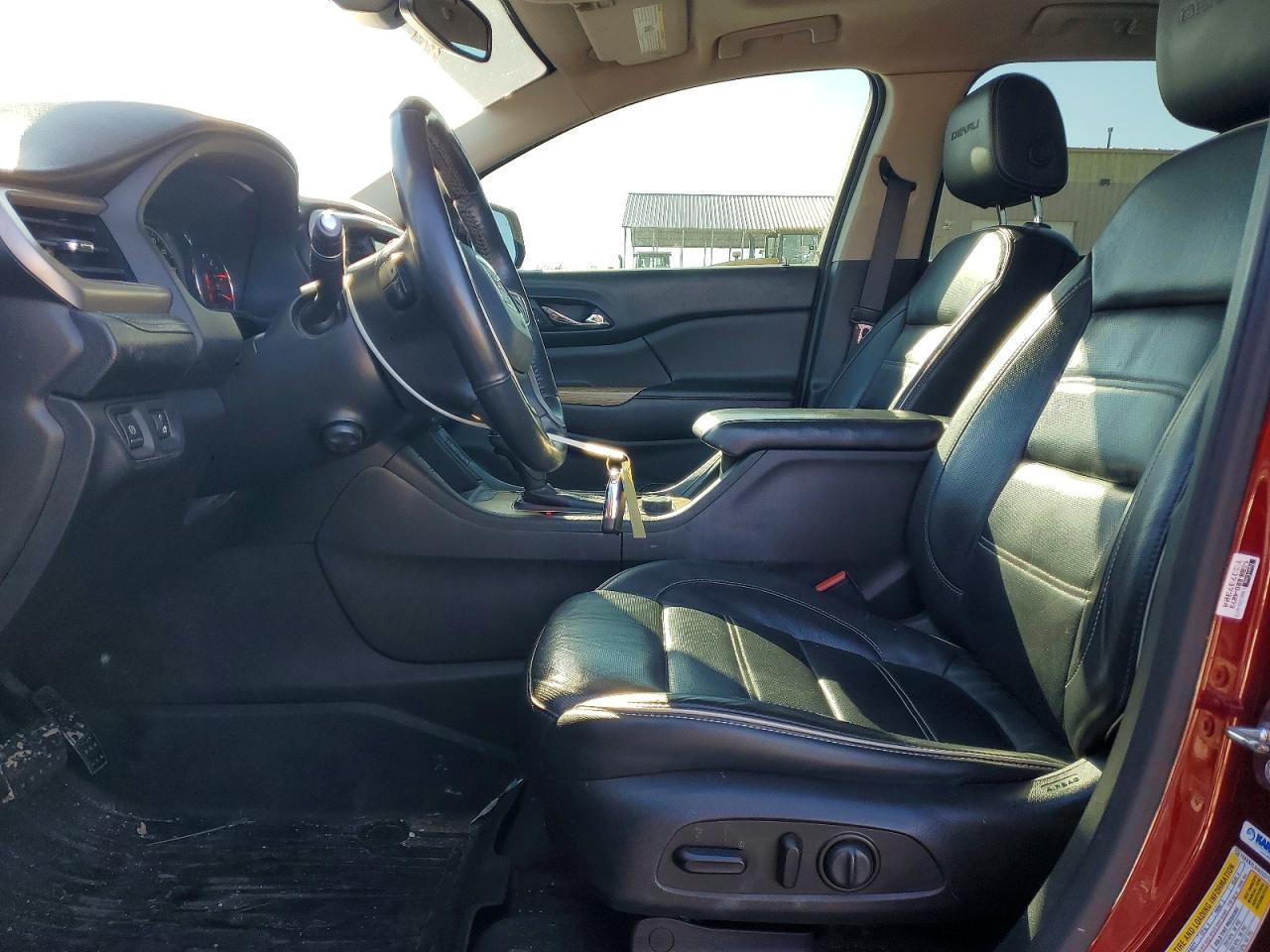 2017 GMC Acadia Denali - Фото 7