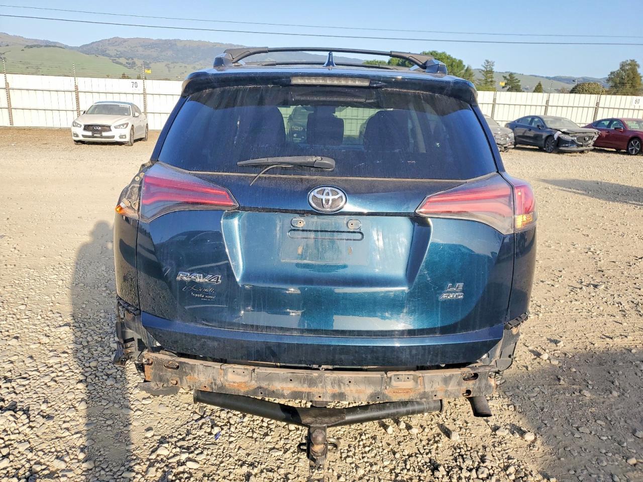 2017 Toyota Rav4 Le - Image 6