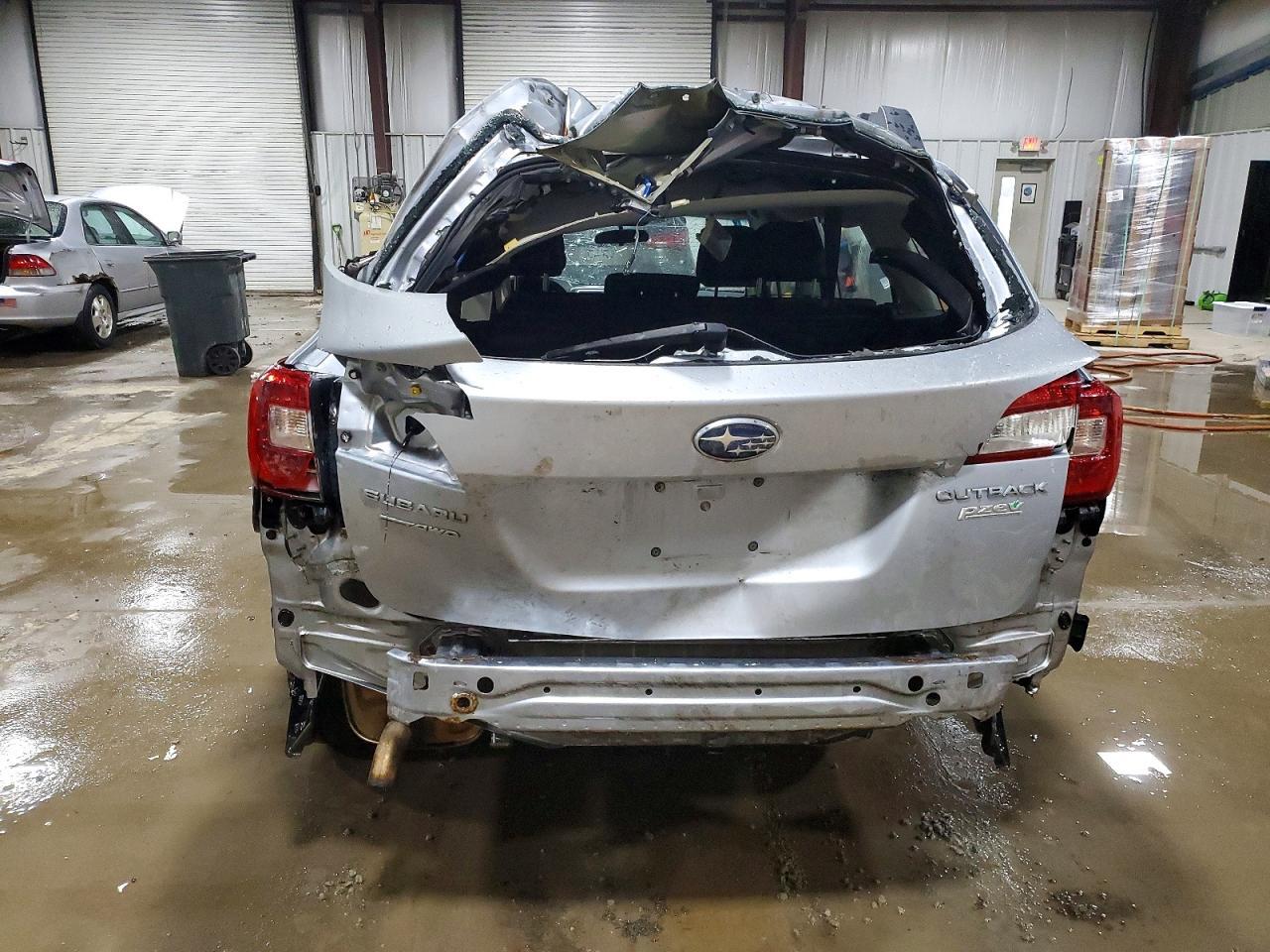 2016 Subaru Outback 2.5I - Фото 6