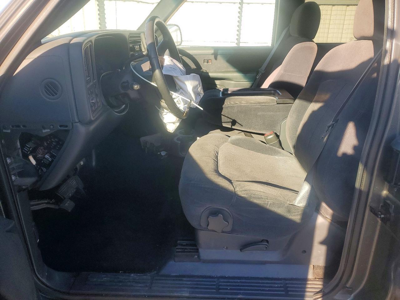2001 Chevrolet Silverado C1500 - Фото 7