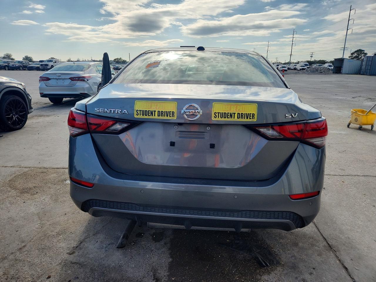 2022 Nissan Sentra Sv - Фото 6