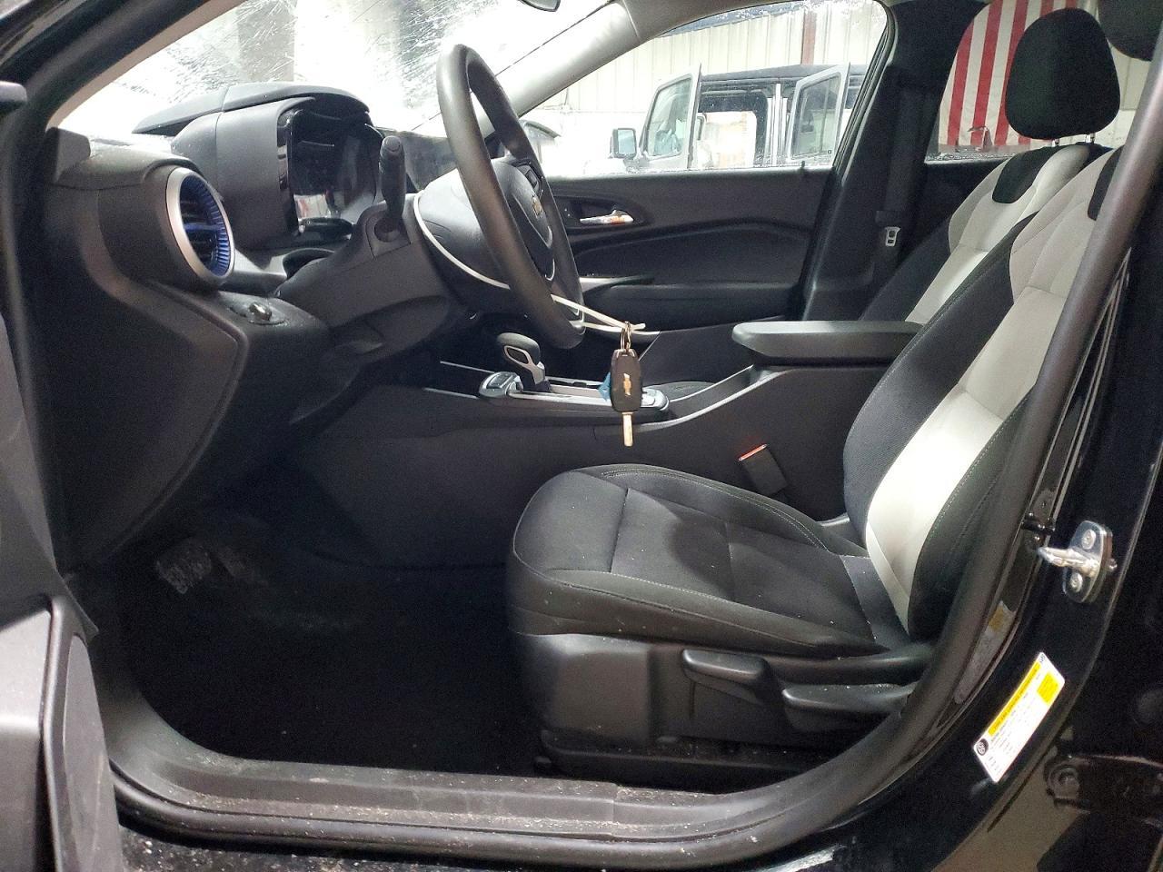 2024 Chevrolet Trax Ls - Image 7