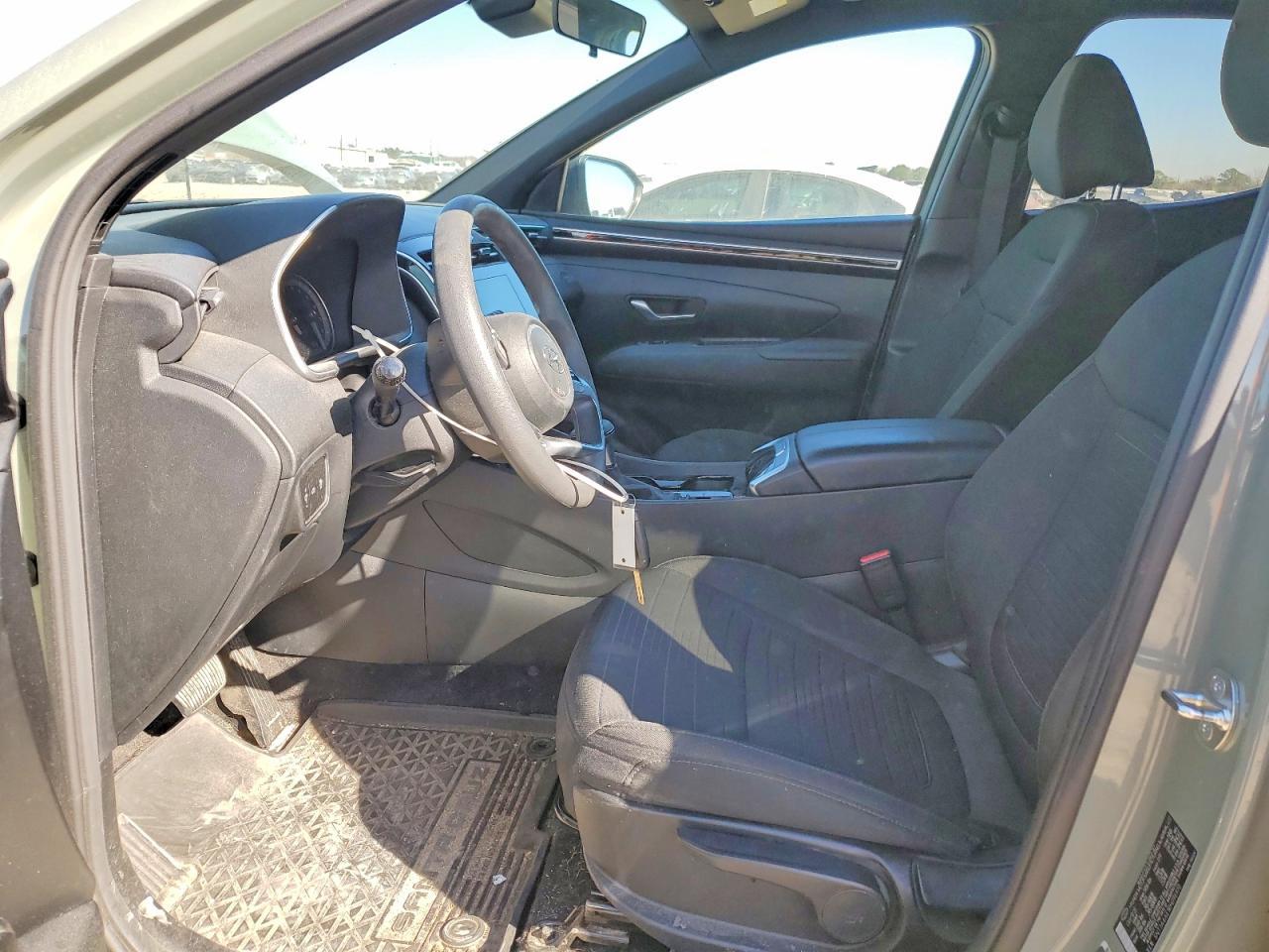 2024 Hyundai Santa Cruz Se - Image 7