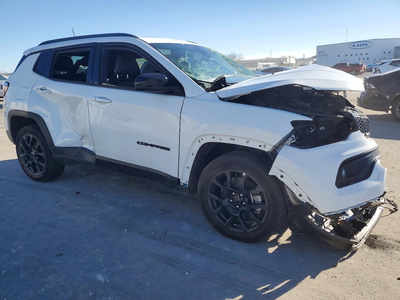 2025 Jeep Compass Latitude - Фото 4