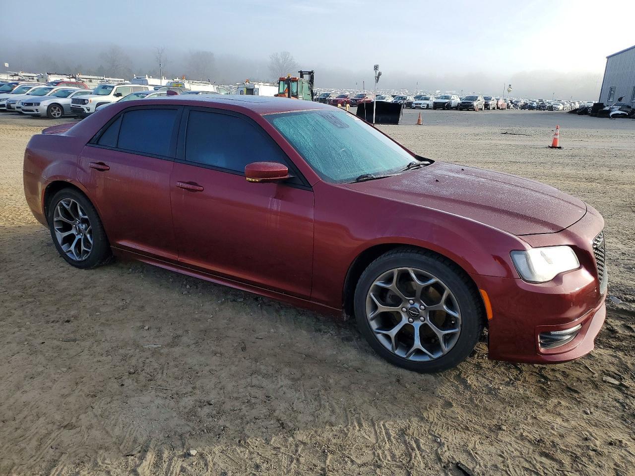 2018 Chrysler 300 300S - Image 4