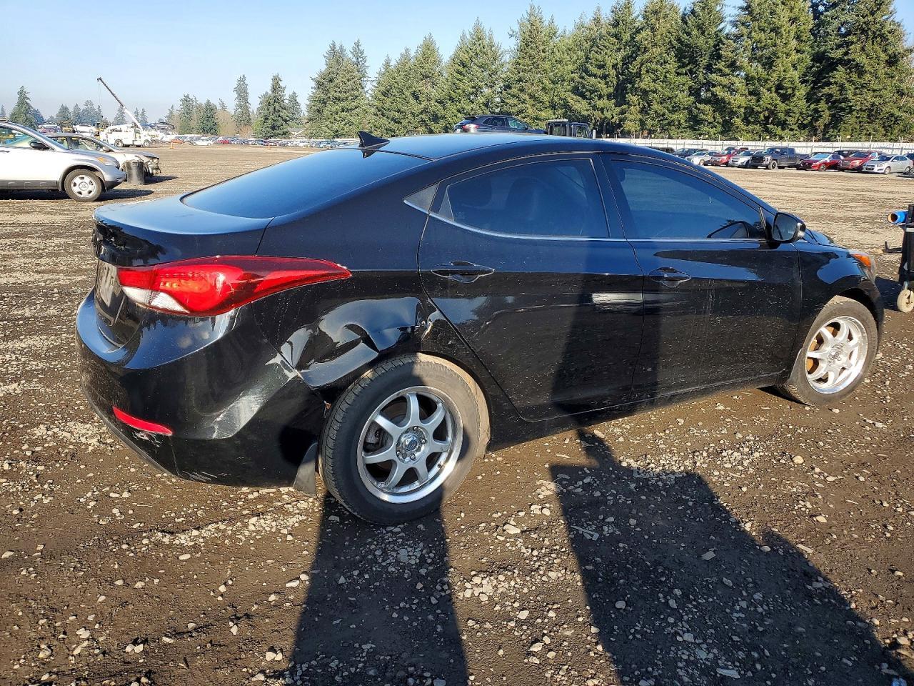 2016 Hyundai Elantra Se - Image 3