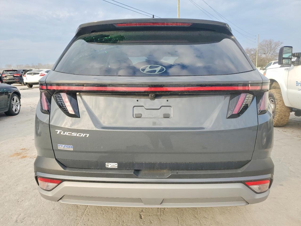 2025 Hyundai Tucson Sel - Image 6