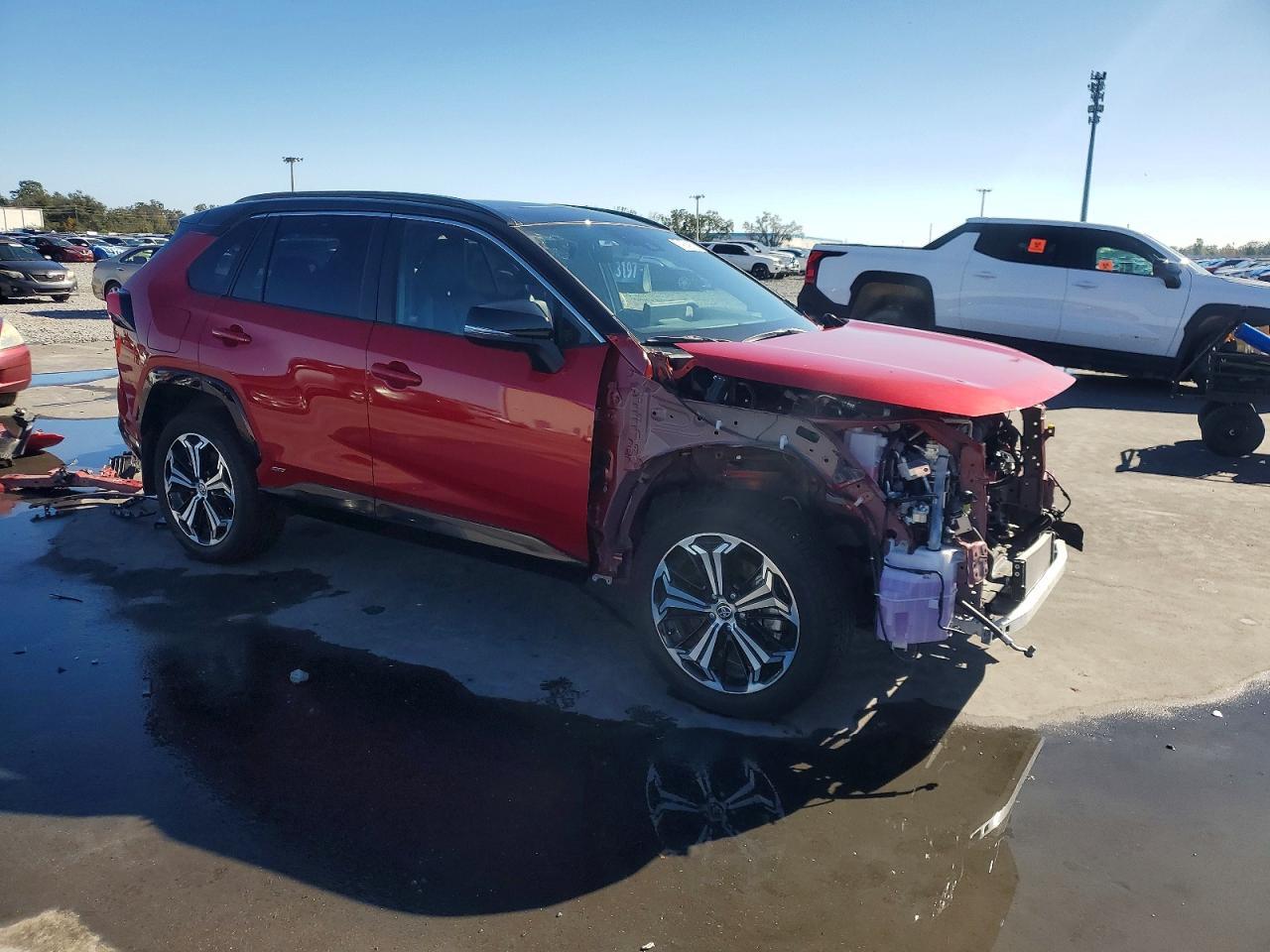 2025 Toyota Rav4 Xse - Image 4
