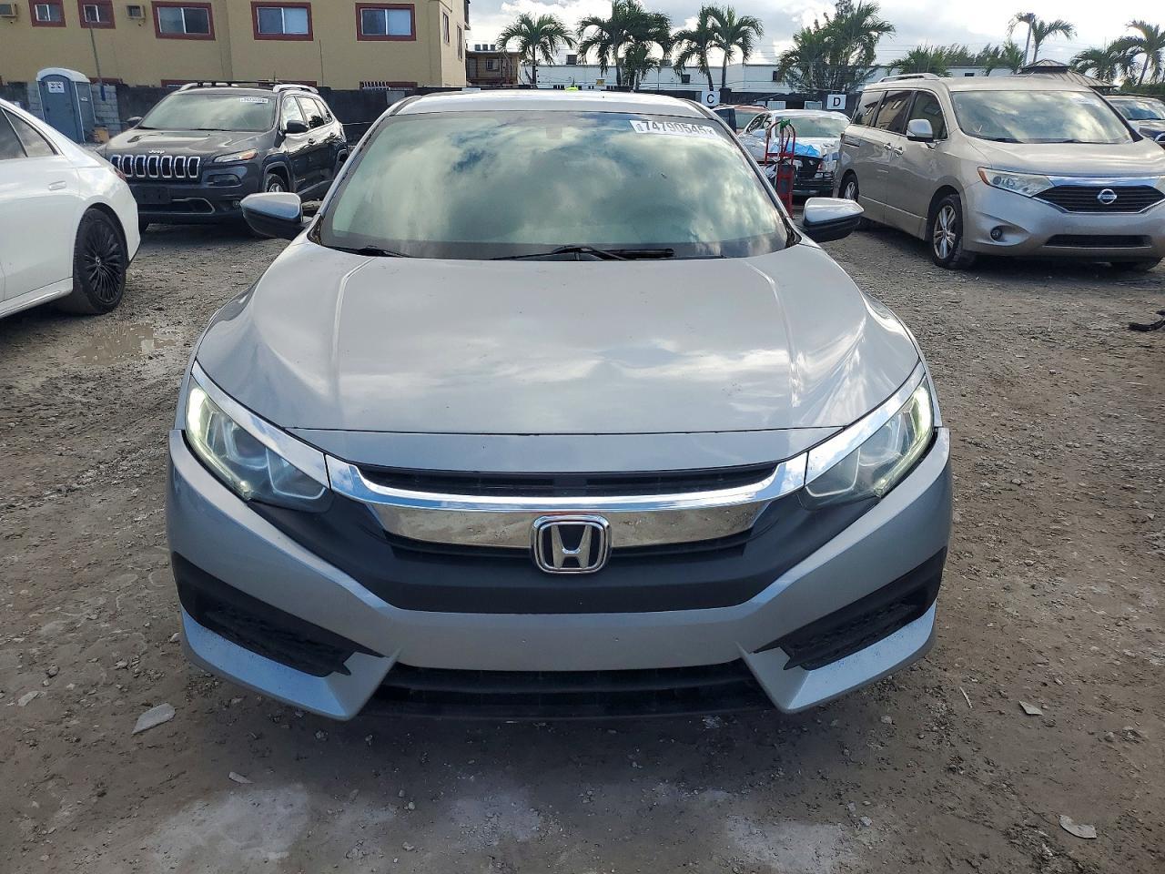 2016 Honda Civic Lx - Фото 5
