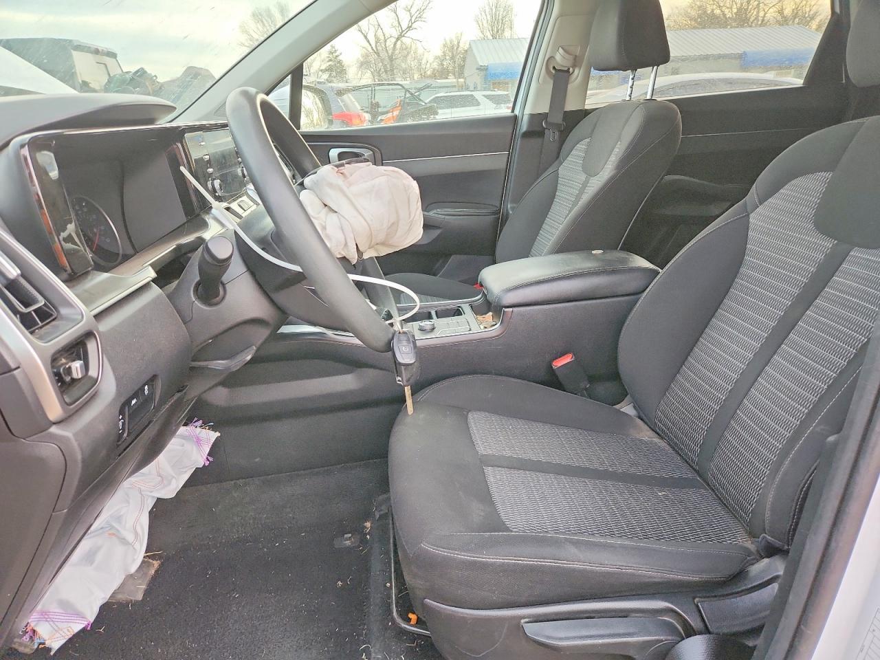 2021 Kia Sorento Lx - Image 7