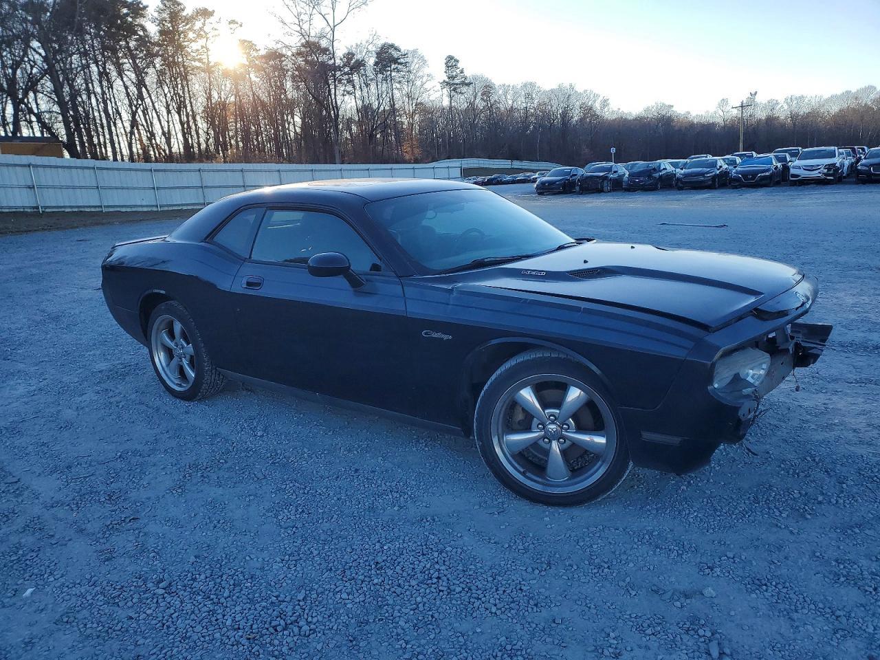2010 Dodge Challenger - Фото 4
