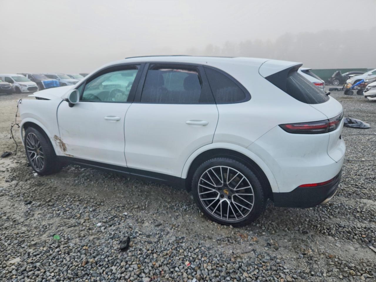 2019 Porsche Cayenne - Фото 2