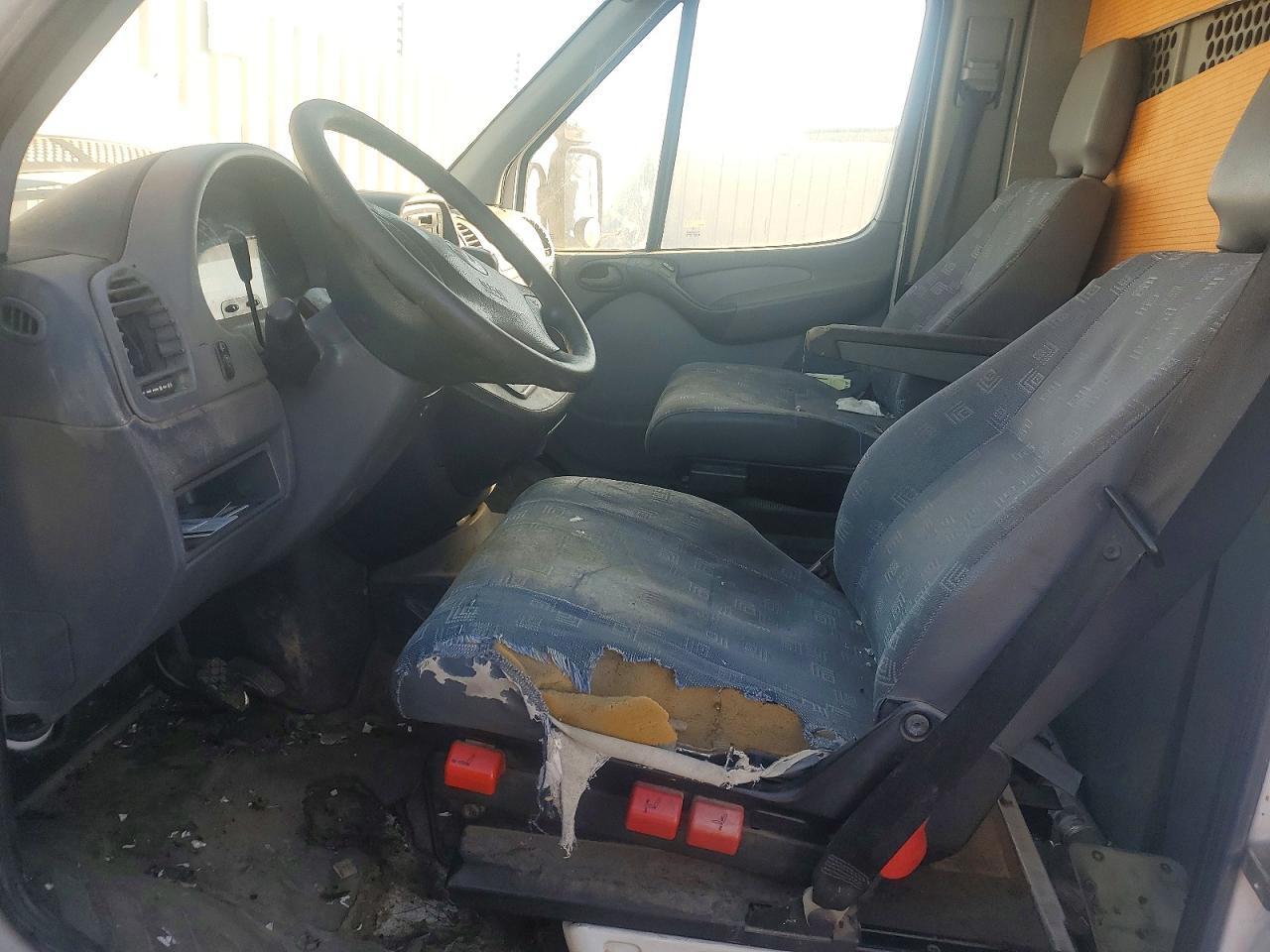 2006 Mercedes-Benz Sprinter 2500 Utility / Service Van - Фото 7