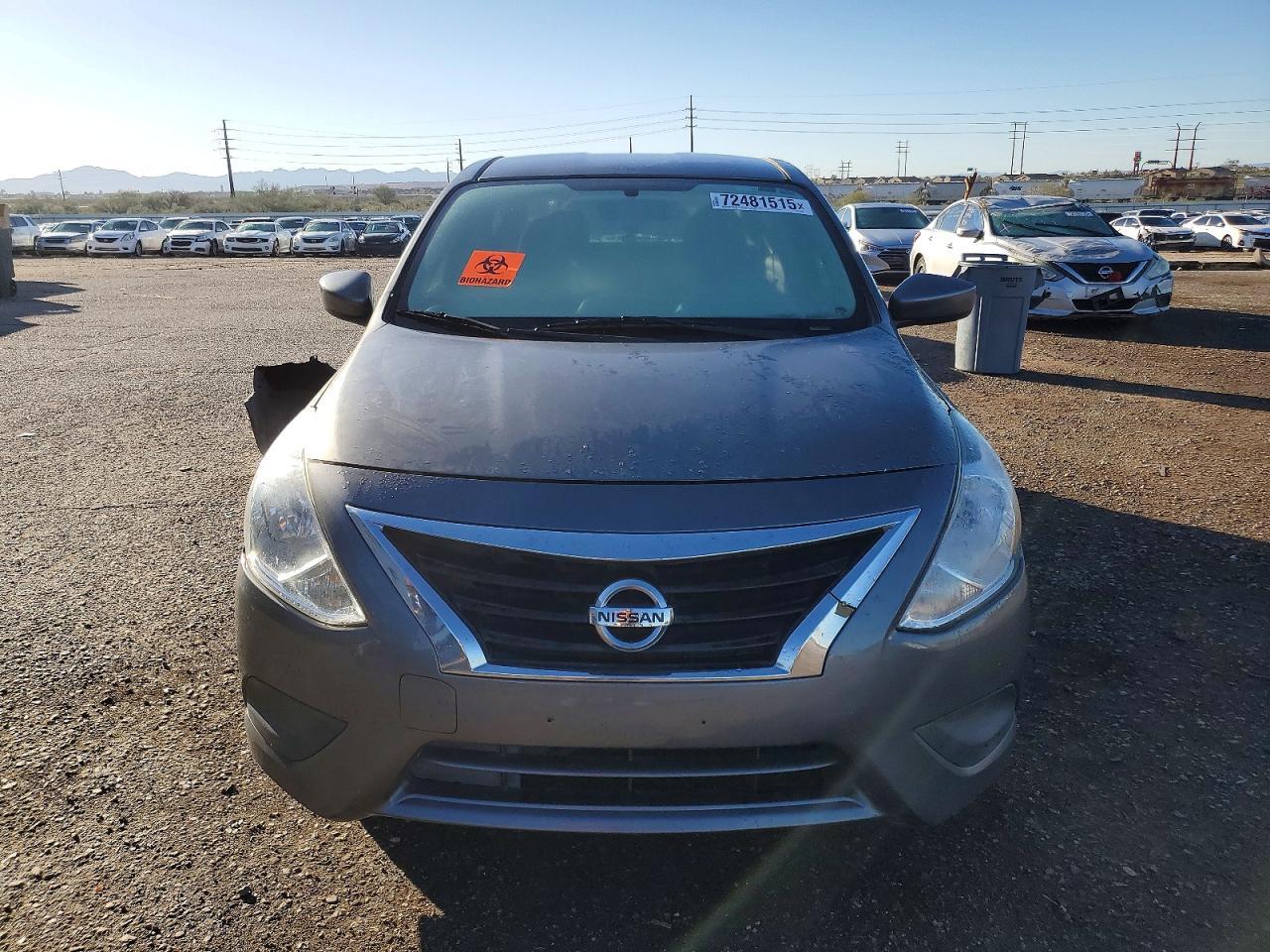 2018 Nissan Versa S - Image 5