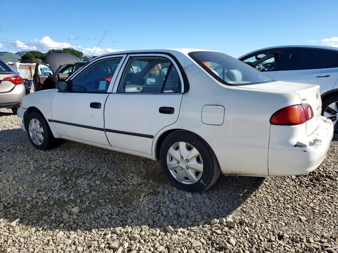 2001 Toyota Corolla Ce - Image 2